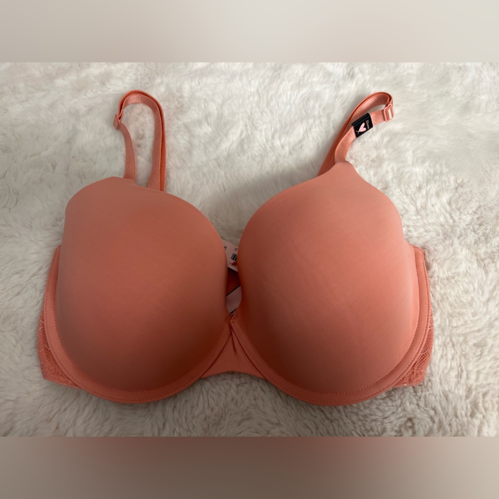 Victoria’s Secret T-Shirt Lightly Lined Demi Bra